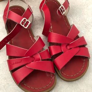 Salt Water leather sandals red size 7